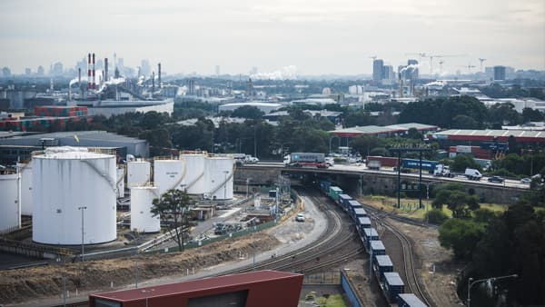 Rail & Road Connections