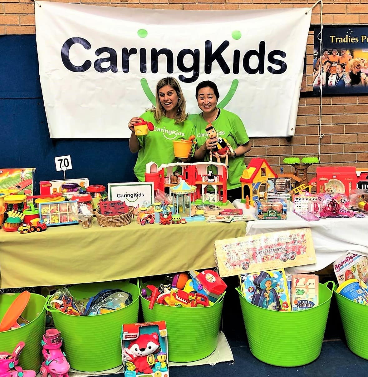 Caring Kids Volunteers