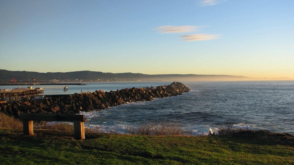 breakwater1