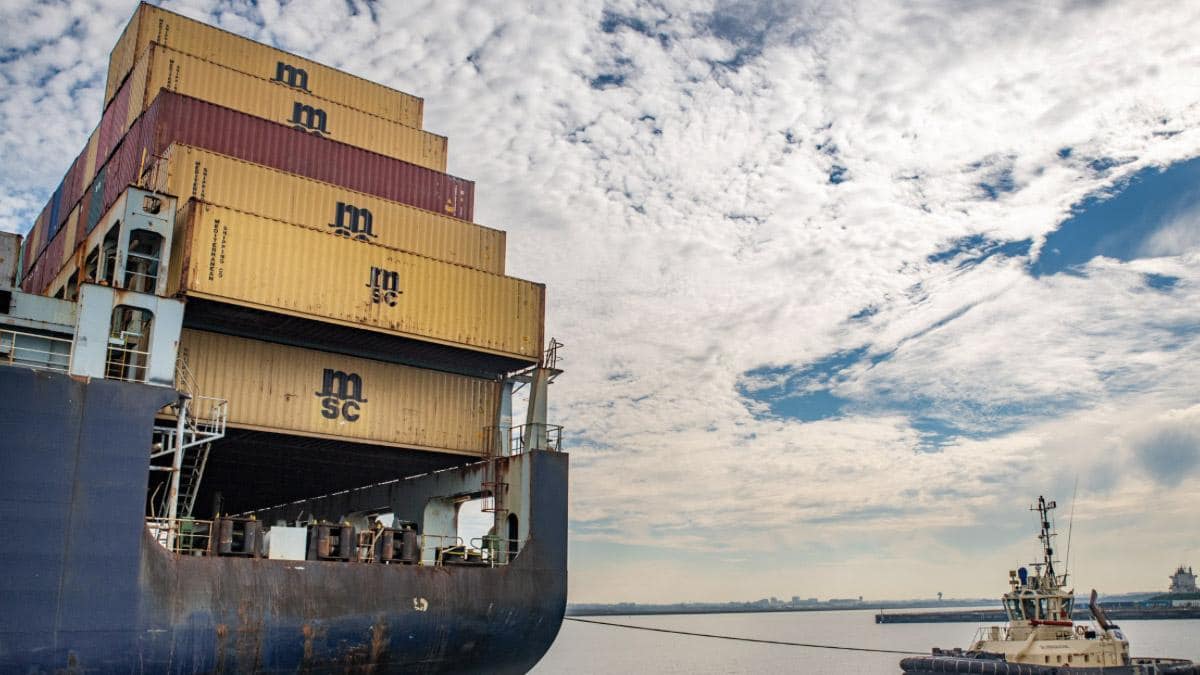 Sounding of Ships Horns for International Worker Day - 12pm Friday 1 May 2020