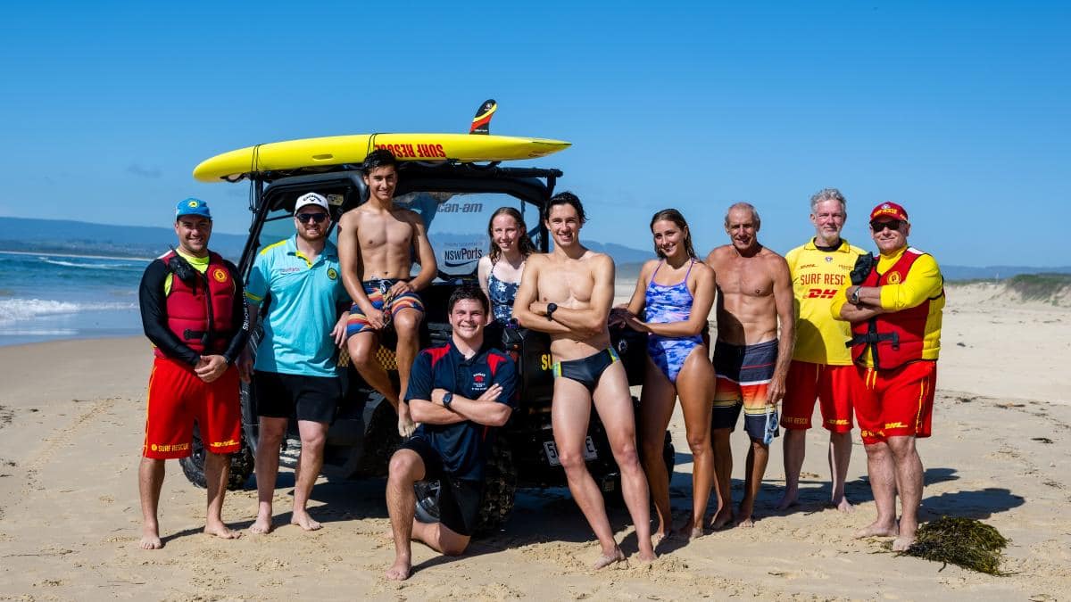 Port Kembla surf club members 